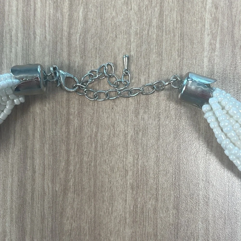 Micro bead twisted necklace with silver clasp. Beautiful piece. - Picture 3 of 3